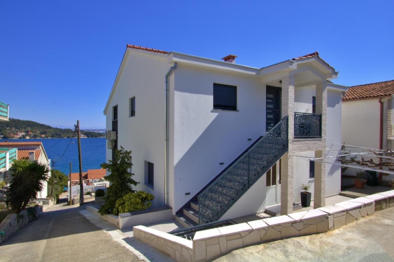 Luxury Sunrise Jacuzzi Apts, 50 M From The Beach Kali Exterior photo